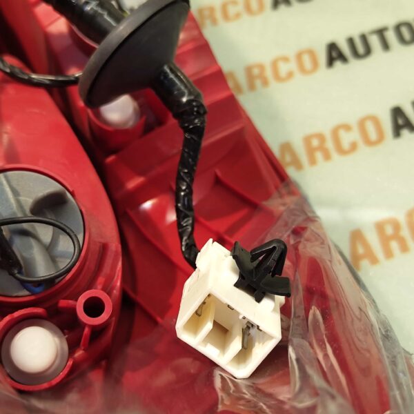TAIL LIGHT ZEST RH MINDA TL6631DM