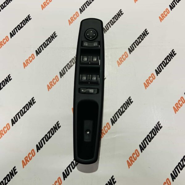 POWER WINDOW SWITCH MAIN FLUENCE RIGHT 2 COUPLER