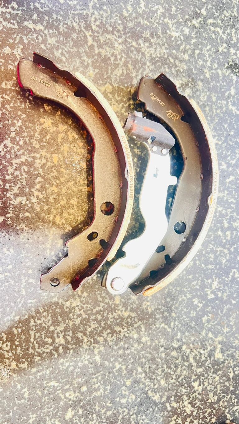 BRAKE SHOE DUSTER T2 ATX