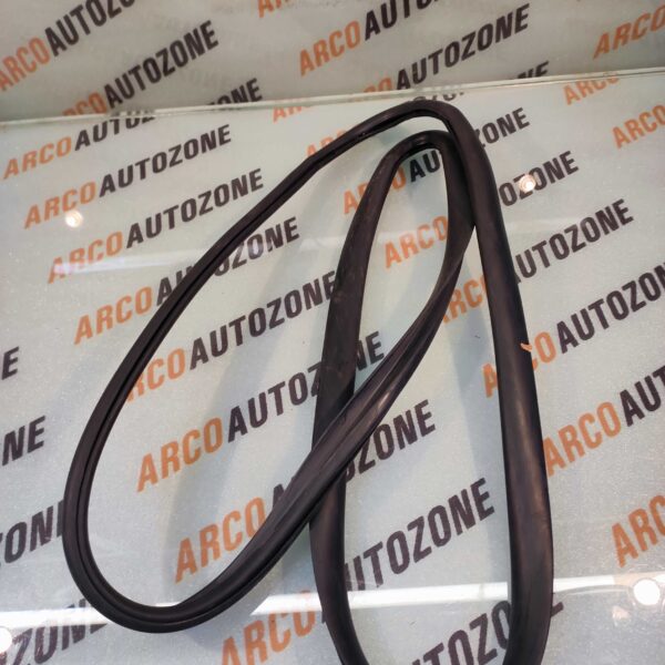 QUARTER GLASS RBR TAVERA FIX RH METZELER