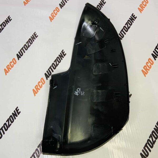 SIDE GLASS COVER XUV500 LH LOT