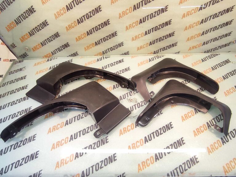 MUD FLAP XUV500 SKI