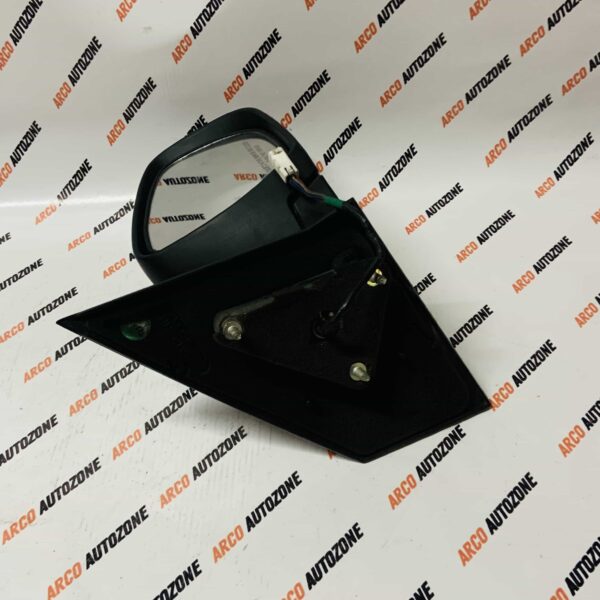 SIDE GLASS CIAZ RH 7 WIRE LOT