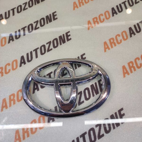 FR GRILL LOGO FORTUNER CLASSIC