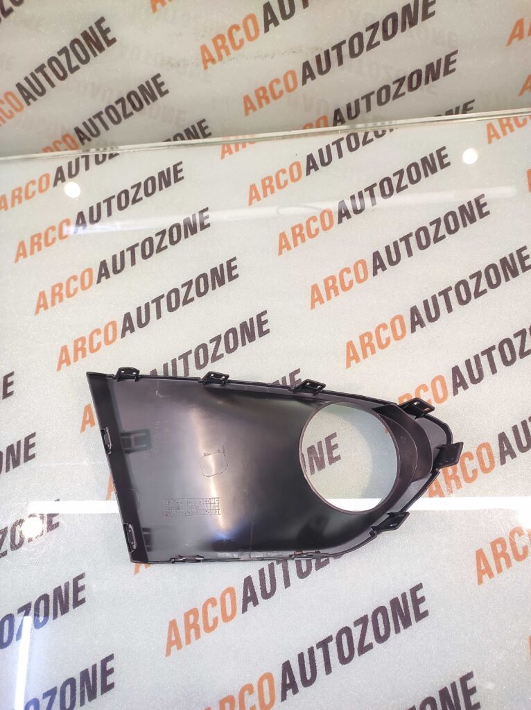 FOG LAMP COVER BALENO 15 HOLE LEFT MGP 71761M68P10
