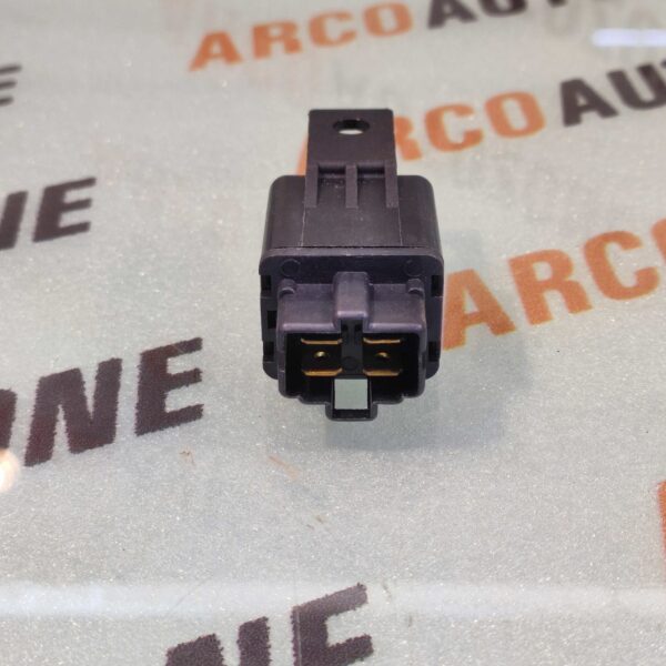 RELAY FOG LAMP 40A HLS4121 IMP