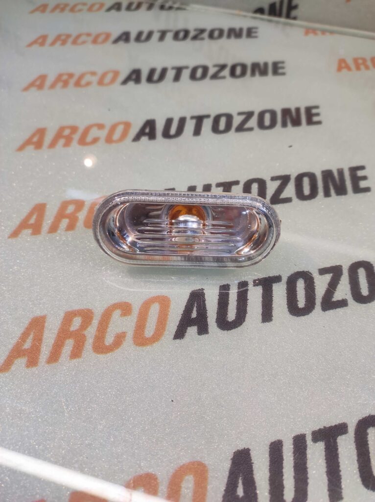 FENDER INDICATOR POLO VENTO WITHOUT HOLDER AUTOGOLD AG00477