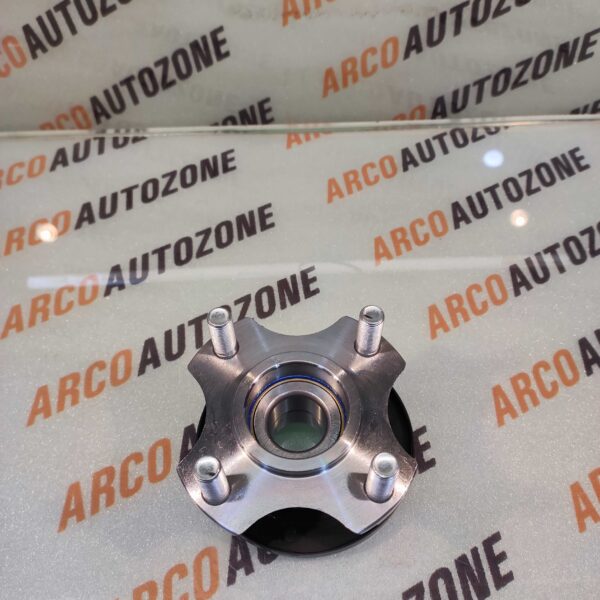 FRONT WHEEL HUB EECO VERSA IMB FWD2001