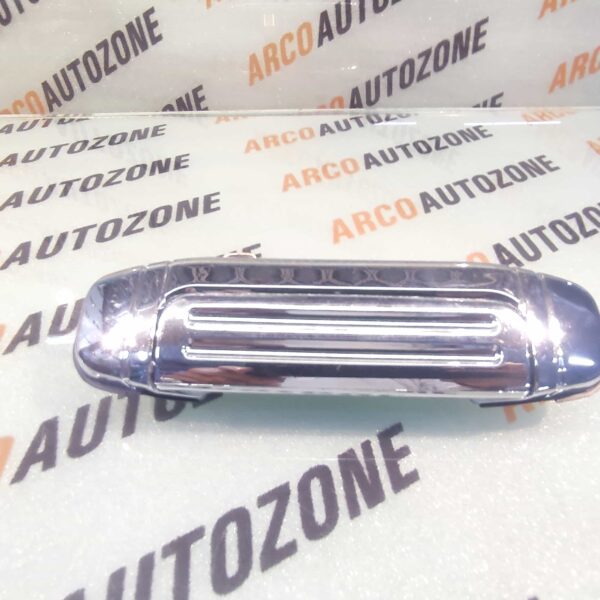 OUTER HANDLE PAJERO SFX RIGHT IMP MR156876