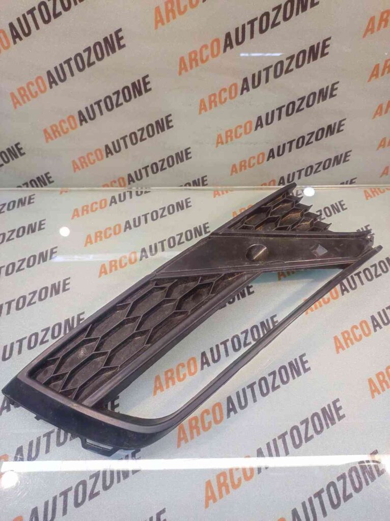 FOG LAMP COVER POLO GT LEFT ACC
