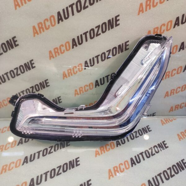 DRL MAGNITE RIGHT RENAULT 266006VE0A