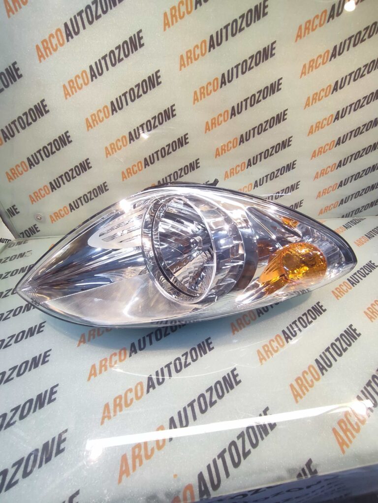 LIGHTING HEAD LIGHT I20 T1 RIGHT HYU 921021J040