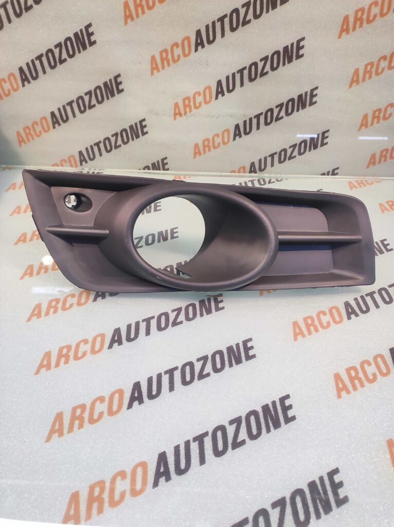 FOG LAMP COVER CRUZE T1 LEFT ACCU