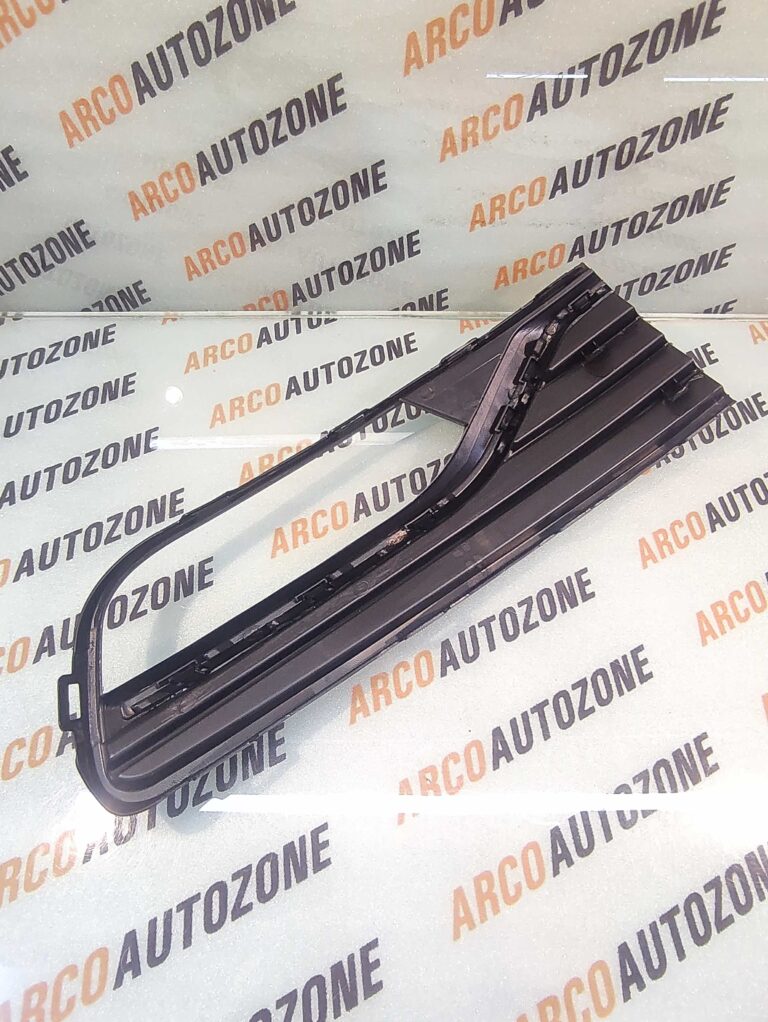 FOG LAMP COVER POLO T2 LEFT BLACK HOLE