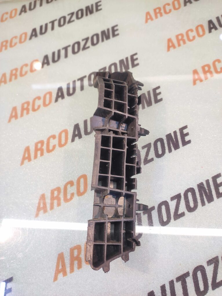 FRONT BUMPER BRACKET VENUE RIGHT HYU 86552K3000