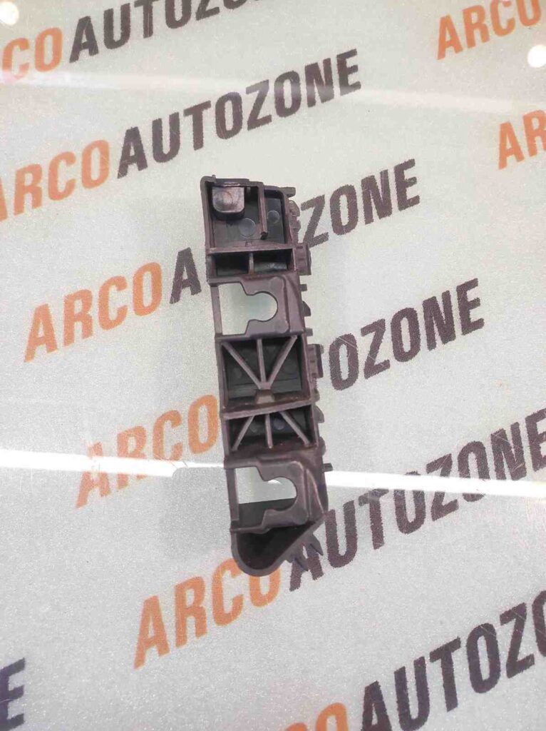 REAR BUMPER BRACKET I20 2020 RIGHT HYU 86652T7000