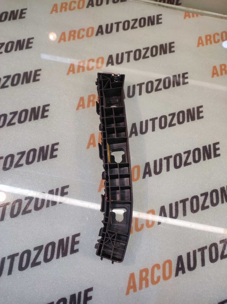 REAR BUMPER BRACKET SANTRO 18 RIGHT HYU 86652C4000