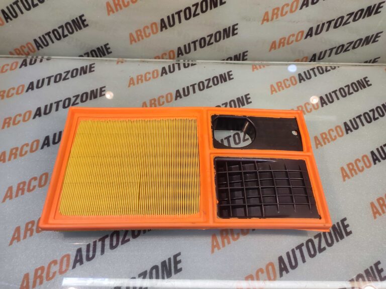 AIR FILTER VENTO RAPID FABIA PETROL MAHLE LX3925