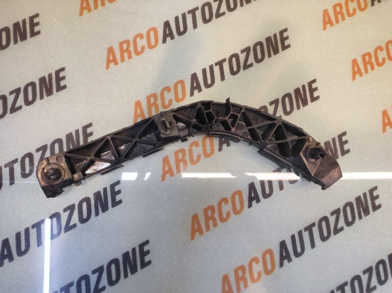 FRONT BUMPER BRACKET INNOVA T1 T2 RIGHT ACC TYDIN1FBBR