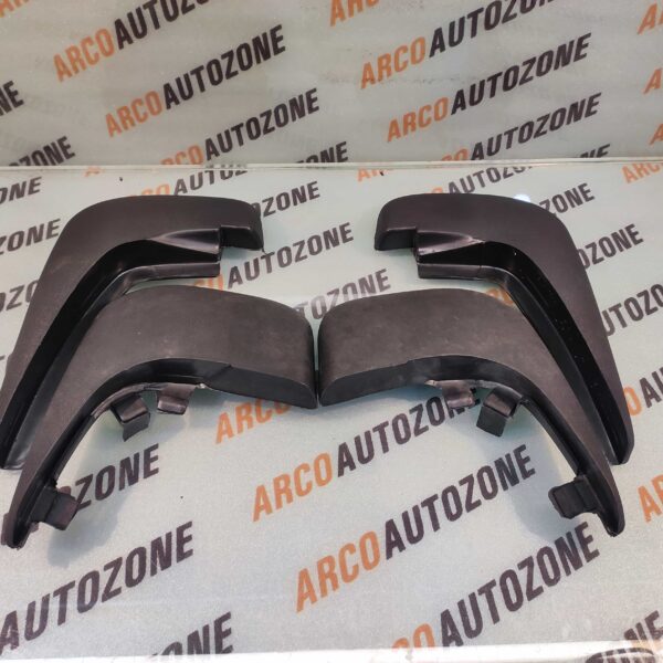 MUD FLAP FIGO T1 SKI