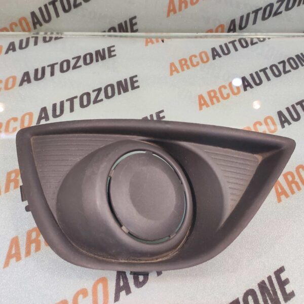 FOG LAMP COVER FIGO T1 RIGHT FORD AS6915A245AB5ZCT