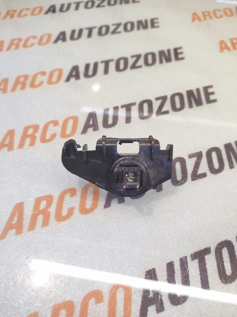 REAR BUMPER BRACKET LIVA RIGHT SMALL ACC TYD01912