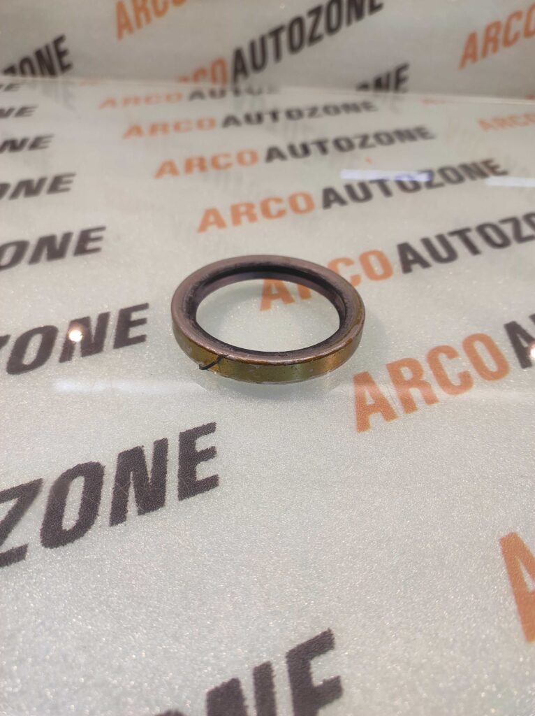 REAR AXEL SEAL INNOVA TYT 178010L060