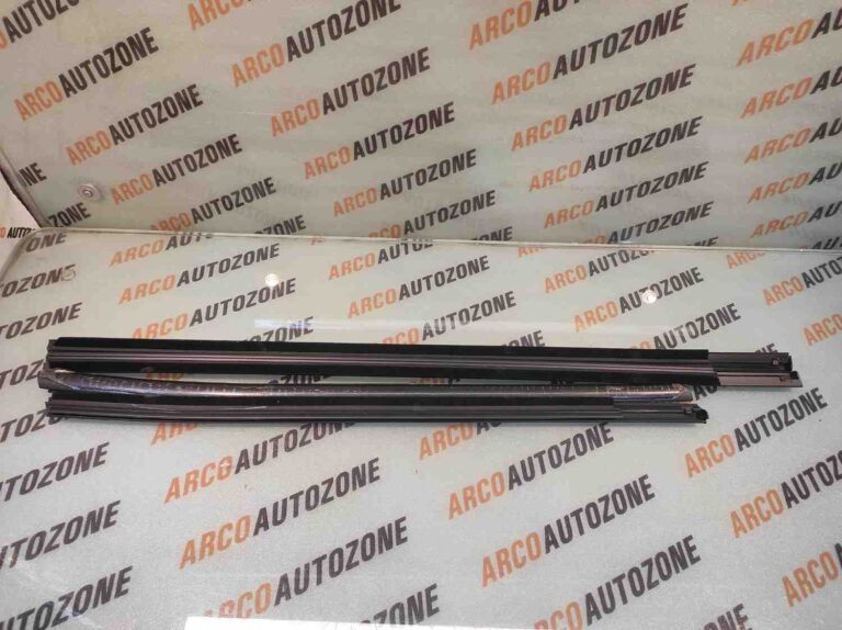 BODY OUTER WEATHERSTRIP OUTER GARNISH KWID