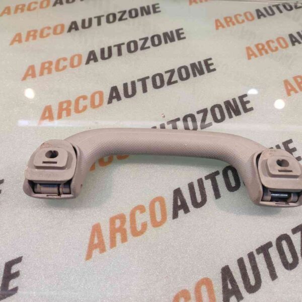 ROOF HANDLE I20 FRONT COMN HYU 853421J000