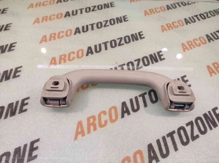 ROOF HANDLE I20 FRONT COMN HYU 853421J000