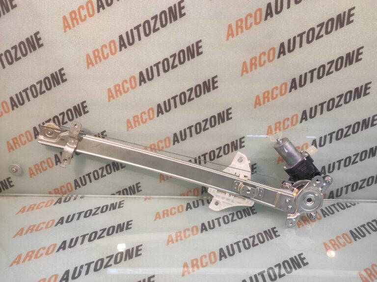 GLASS MACHINE BALENO NM FRONT RIGHT MGP 8346076M00