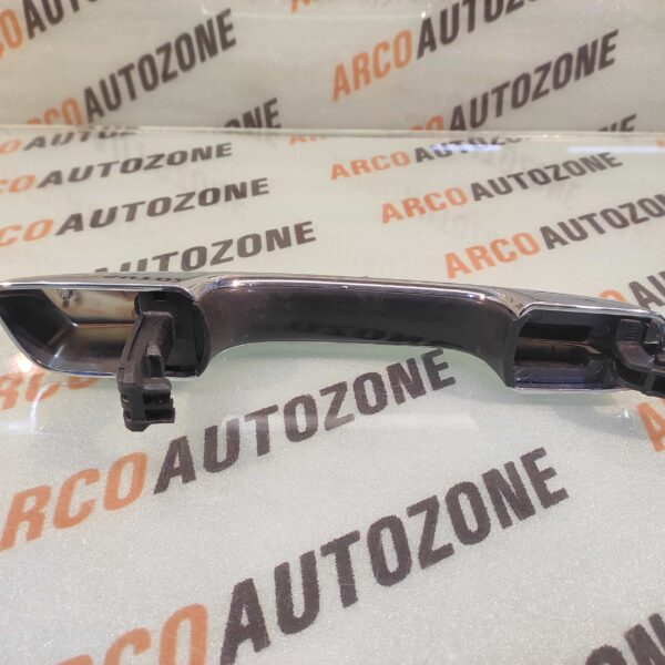OUTER HANDLE VENUE FRONT LEFT REAR LEFT CHROME 82651K3200