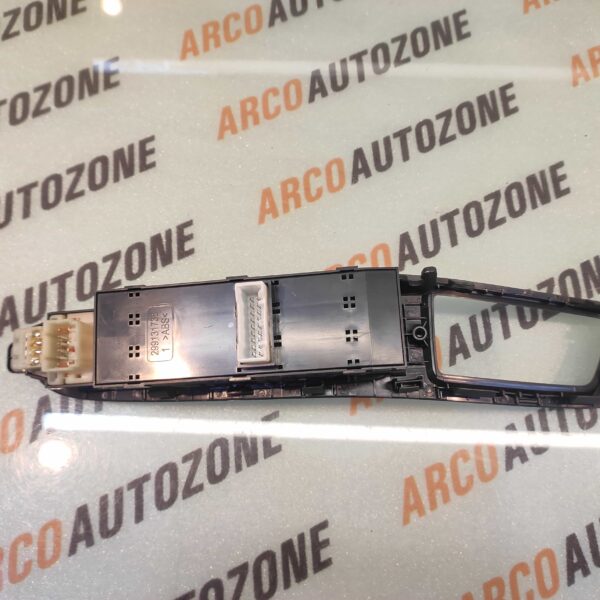 PW SWITCH MAIN ACTIVE ELITE T2 AUTO HYU 93570C75504X