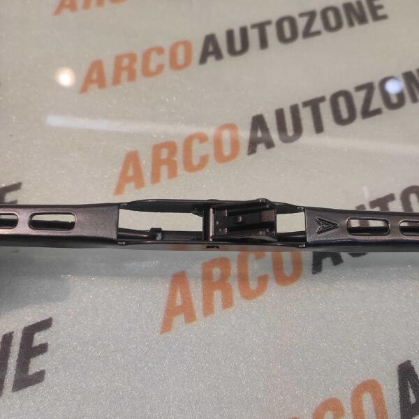 WIPER BLADE 18 METAL ARCO AUTO ZONE 618