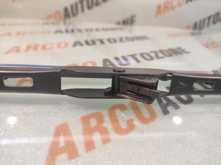 WIPER BLADE 20 METAL ARCO AUTO ZONE 618