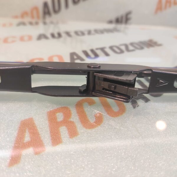 WIPER BLADE 22 METAL ARCO AUTO ZONE 618
