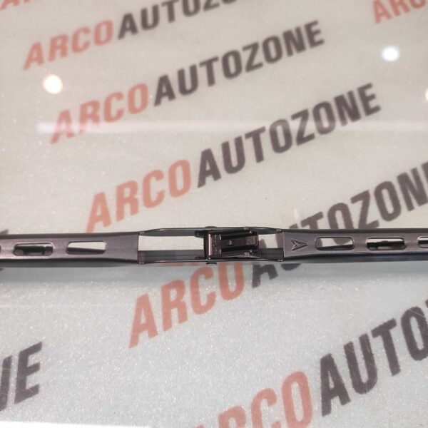 WIPER BLADE 24 METAL ARCO AUTO ZONE 618
