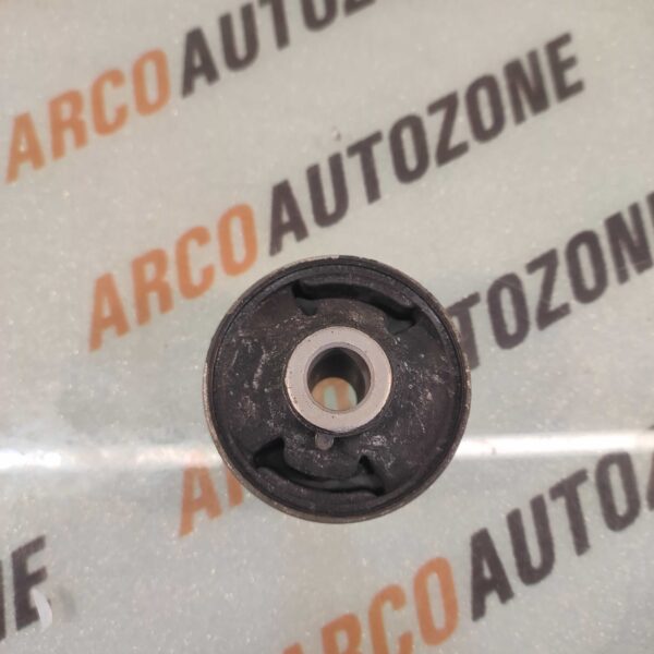 FRONT BUSH SANTAFE T1 ROUND BUSH IMP 545842B000