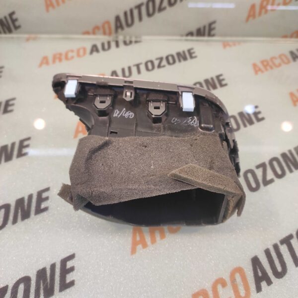 AC VENT VERNA 18 RIGHT HYU 97490H6000 LOT