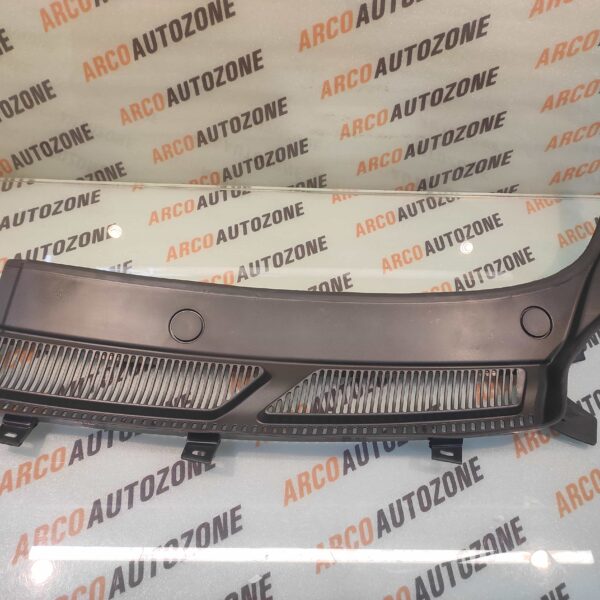 COWL TOP GRILL FIGO ASPIRE LEFT FORD E4BZ58018A17E