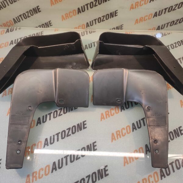 MUD FLAP ZEN ESTILO T2 SET