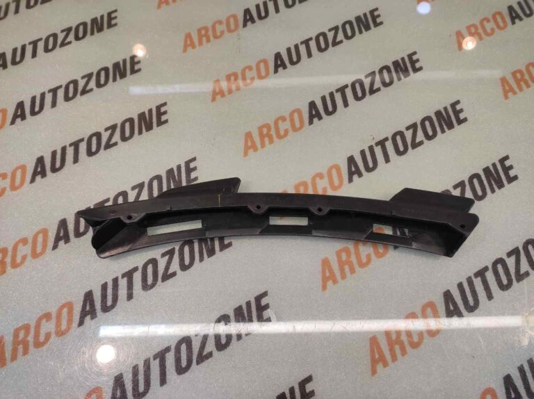 HEAD LIGHT BRACKET VERNA 12 LEFT HYU 865831V000