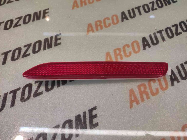REARBUMP REFLECTOR INNOVA ALL FORTUNER T2 LEFT ACC TYD002140LH