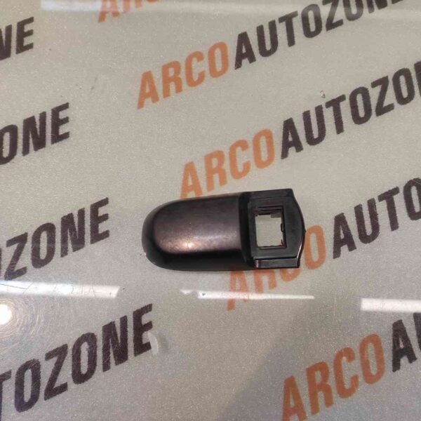 OUTER HANDLE CAP VERNA OLD REAR RIGHT LEFT
