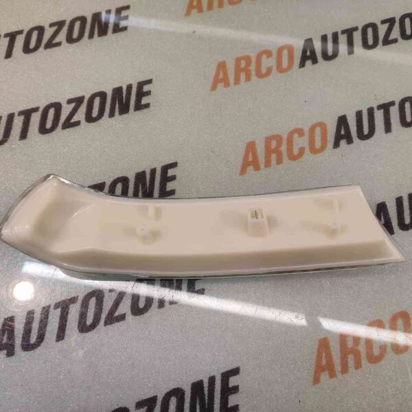 SIDE MIRROR INDICATOR SANTAFI T1 RIGHT IMP 876243J000