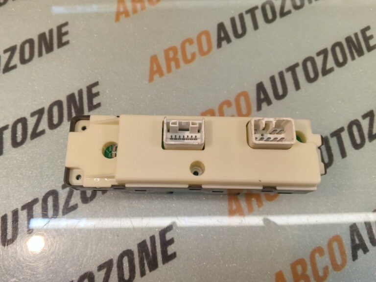 POWER WINDOW SWITCH MAIN MU7 IMP 8981922511 R
