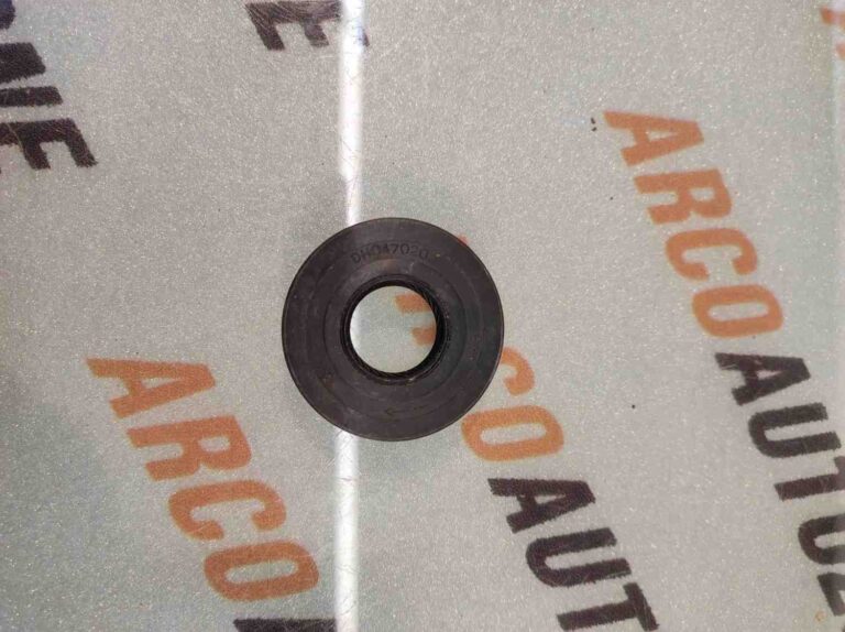 AXLE SEAL VAN OMNI