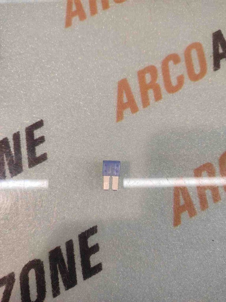 MICRO 2 FUSE 15 AMP