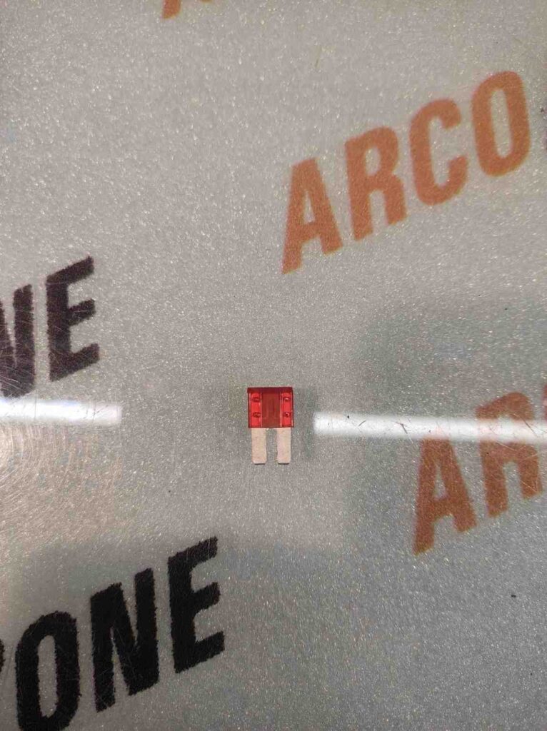 MICRO 2 FUSE 10 AMP