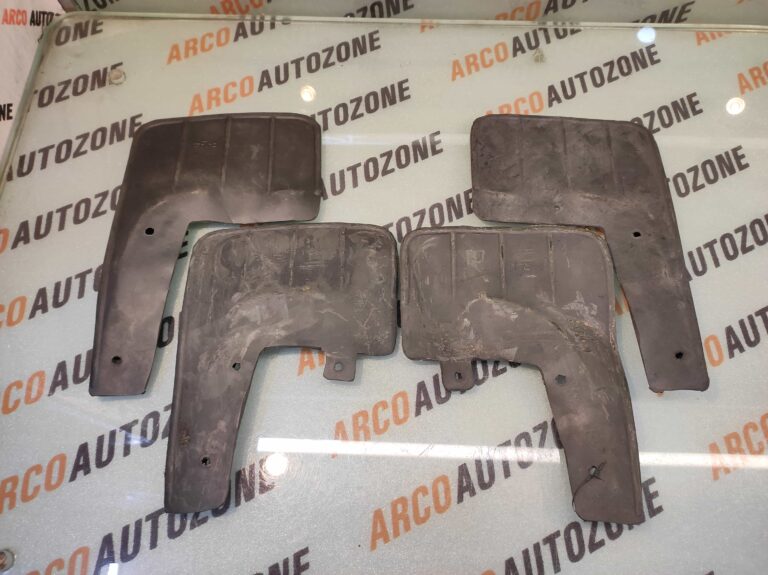 MUD FLAP RUBBER ALTO OLD